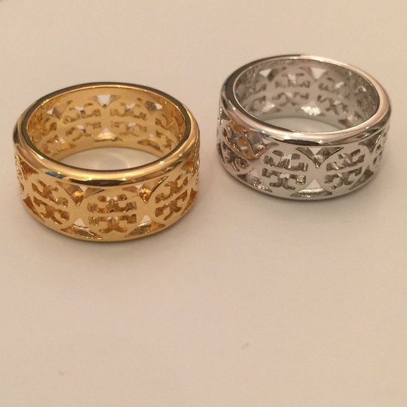 NEW Tory Burch Kinsley Logo Ring, Gold or Silver - Picture 7 of 8